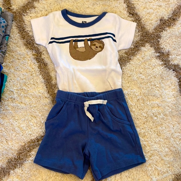 Hudson Baby Sloth Set - Picture 1 of 6